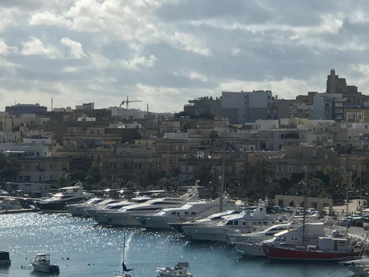 Point - Sir William Reid Apartment Gzira Exterior photo